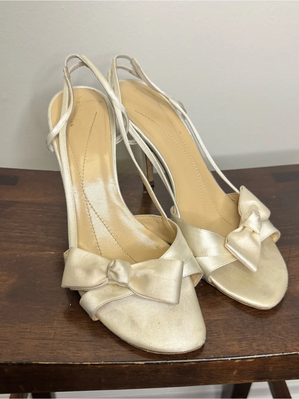 Kate Spade Mattie Satin Bow Slingback Heels Ivory/Cream 8B